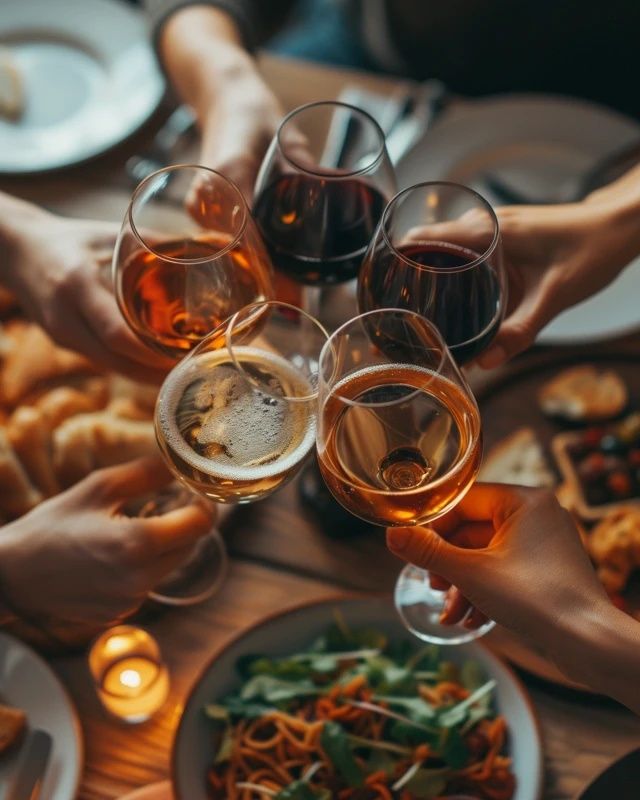 飲酒的禮儀與常識:如何優(yōu)雅地享受美酒
