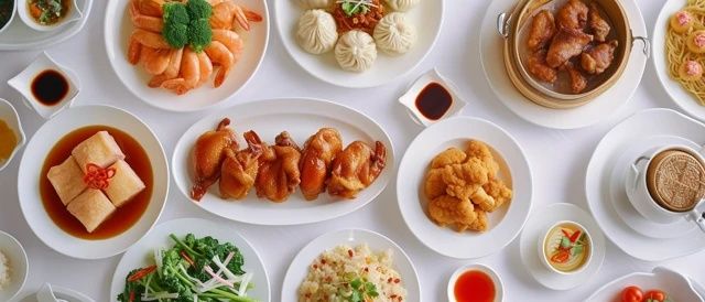 內(nèi)蒙古十二盟市美食大賞：你了解哪些美味佳肴？盤(pán)點(diǎn)蒙餐獨(dú)特之處！
