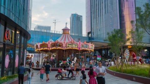 威海逛街好去處大盤(pán)點(diǎn)：當(dāng)?shù)責(zé)衢T(mén)商場(chǎng)推薦，購(gòu)物血拼必看！