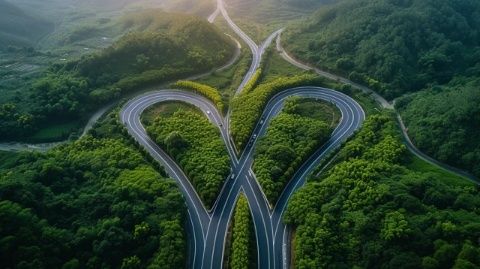 中國高速公路收費詳解：車型、重量與費用標準