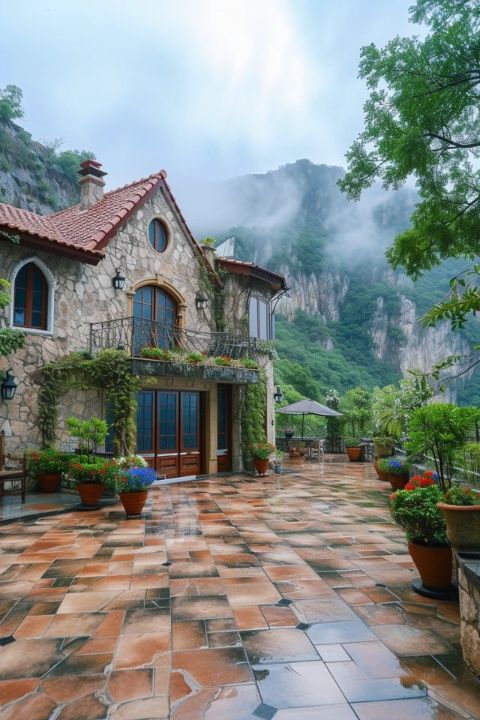 重慶旅游攻略3-4天：必去景點(diǎn)+交通住宿全指南