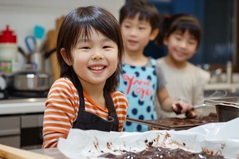 香港親子游：帶孩子打卡必去的5大工廠參觀地！
