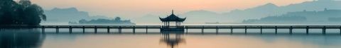 金雞湖景點推薦：游覽水上棧道，感受江南風情。