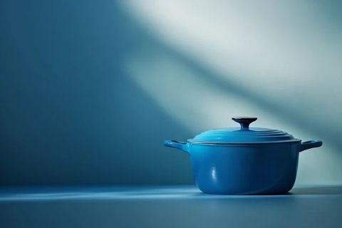 廚房必備鐵鍋的選擇與危害:揭秘劣質(zhì)產(chǎn)品對(duì)健康的影響及選購(gòu)指南