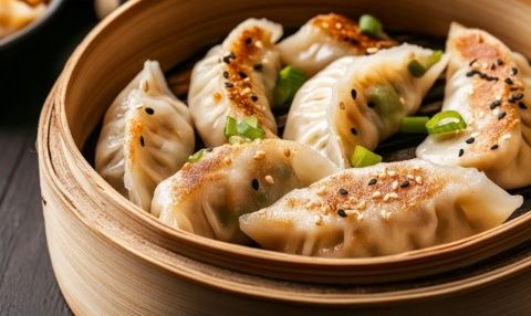 男子發(fā)現(xiàn)12元能隨便吃的餃子店狂吃3小時，老板：你再吃我們就要關(guān)門了
