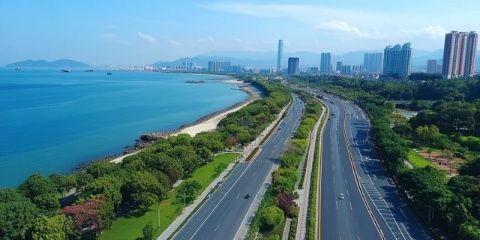 在青島市區(qū)也能避開人群一日游很舒服自從放開后青島一直很熱鬧