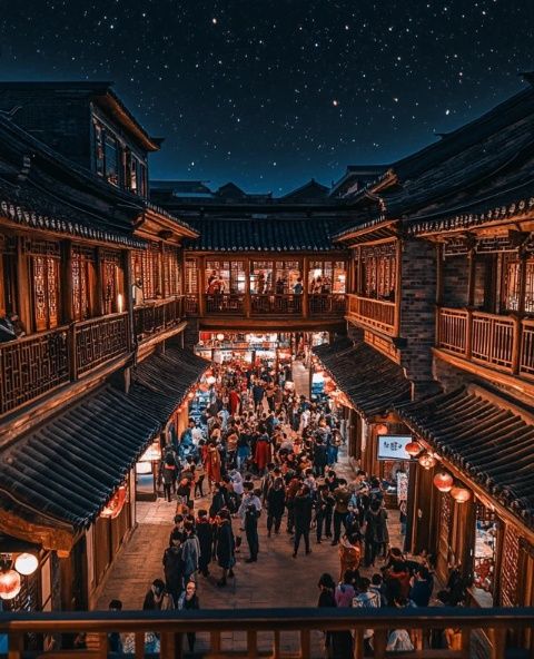 探索千年古韻：平遙古城吃喝玩樂全攻略