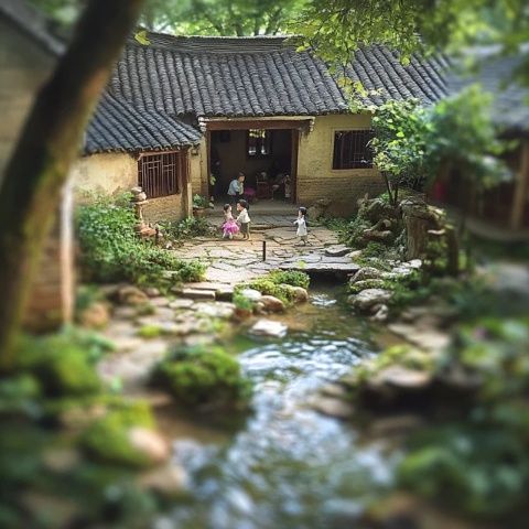 八達(dá)嶺南坡的安靜小村莊，品嘗著美食和溫暖