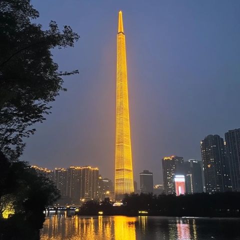 廣州，作為我國南方的一顆璀璨明珠，擁有著悠久的歷史文化和豐富的美食資源