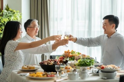 唐閣答謝午宴上的麻豆氣質(zhì)：蘇師傅的內(nèi)斂之光與匠心美食之旅
