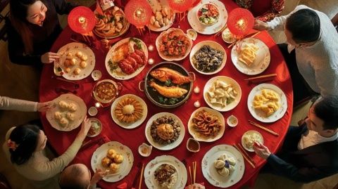 中國(guó)幅員遼闊，各地年味獨(dú)具特色