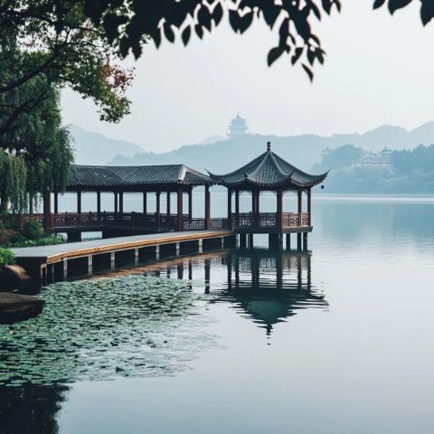 杭州:以西湖美景著稱的歷史名城