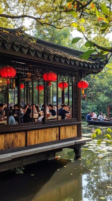 杭州塘棲古鎮(zhèn)舉辦“大運(yùn)河美食·非遺集市”活動(dòng)，展現(xiàn)沿岸特色文化