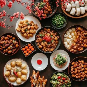 春節(jié)宅家吃什么每次去超市都會對里面的一道美食垂涎三尺，所以每次去都會買點來吃