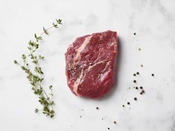 掌握西餐選肉秘籍：揭秘牛排等級與大理石紋路背后的藝術(shù)