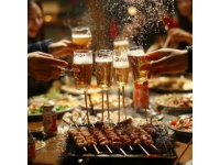 很多人對三亞的餐飲不以為然，吐槽的不少,價格貴，不好吃，除了海鮮沒什么特別的