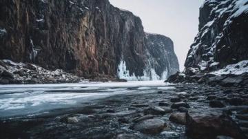 這里是貝加爾湖，世界上最大最深的淡水湖