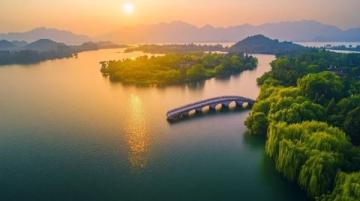 杭州團(tuán)建與年會(huì)攻略 | 定制玩法、場(chǎng)地推薦及流程設(shè)計(jì) | 團(tuán)隊(duì)建設(shè)活動(dòng)全解析