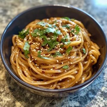 山西經(jīng)典面食做法：從揪片、油潑面到拌湯，家庭簡(jiǎn)易版教程