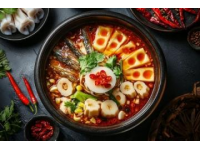 展現(xiàn)云南美食的獨特魅力和多樣性風(fēng)味