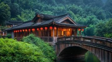 重慶融匯溫泉位于重慶市沙坪壩區(qū)梨樹灣，是一座集溫泉、餐飲、娛樂、休閑為一體的綜合