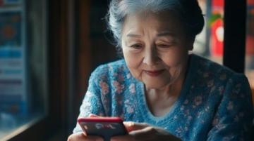 160斤大齡女性帶親戚做自媒體，年入三四十萬(wàn)：不靠顏值，用內(nèi)容撬動(dòng)人生新篇章