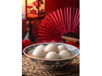 福建傳統(tǒng)美食做法大揭秘：佛跳墻和福州魚(yú)丸制作詳解