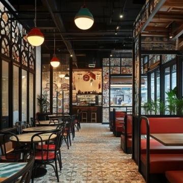 澳門(mén)福隆新街的百年葡國(guó)餐廳，本地人的口味之選