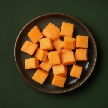 三峽苕酥以三峽地區(qū)的紅苕、鮮糯米、雞蛋為主要原料