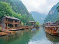 旅游攻略之瀘沽湖(瀘沽湖旅游攻略探秘夢幻之湖)