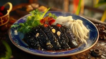 遼寧美味紛呈：東北與滿族風(fēng)味海鮮佳肴盤點(diǎn)