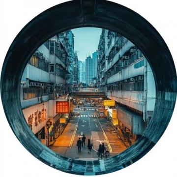 韓國人在東京游覽后，對中國的認知發(fā)生了巨大的變化：從自我中心到對全球化的大視角