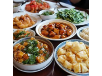 客家經(jīng)典美食：“生啫”雞雜的獨(dú)特魅力