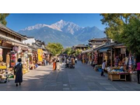 探索麗江：云中漫步，古城詩意之旅