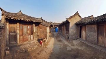 新市古鎮(zhèn)，古稱"仙潭"，始建于公元308年，位于湖州市德清縣