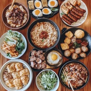 內蒙古美食探秘：手切羊肉、烤全羊與醇香奶茶的草原盛宴