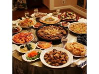 阿聯(lián)酋海鮮大餐只需200多塊，豐儉由人嘗美食