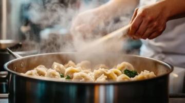 關(guān)于云南美食的紀(jì)錄片(關(guān)于云南美食)