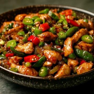 低脂高蛋白：適合晚上吃的雞肉杏鮑菇青椒炒