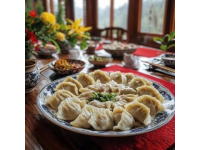 內蒙古必嘗十大美食：傳統(tǒng)風味與豐富食材的完美結合