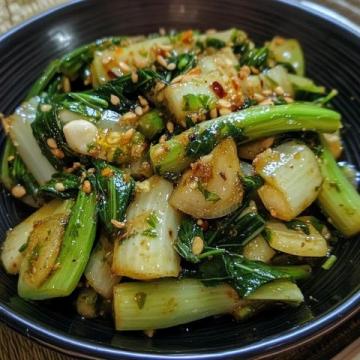 私房小炒圓白菜(私房小炒圓白菜簡(jiǎn)單又美味的家常菜)