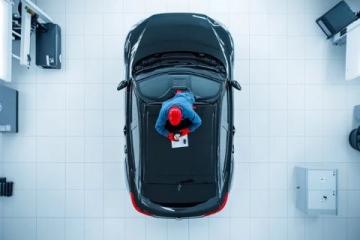 奧迪汽車保養(yǎng)超全攻略：從基礎(chǔ)檢查到全車、底盤檢查，及時更換各個關(guān)鍵成分和定期清洗積碳。