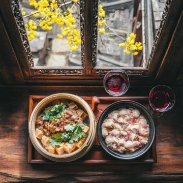 貴州美食江湖：一抹酸辣喚醒沉睡味蕾