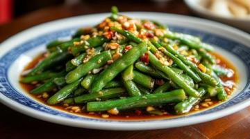 美食戰(zhàn)疫：番茄肉末炒青豆，預(yù)防血管僵化、抗氧化！