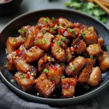 紅燒肉用白沙糖好還是冰糖好？一碗紅燒肉里的甜蜜秘密