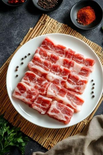 全網(wǎng)最火粉蒸肉秘訣大公開！祖?zhèn)髋浞?科學(xué)改良，一口軟糯香到骨頭里