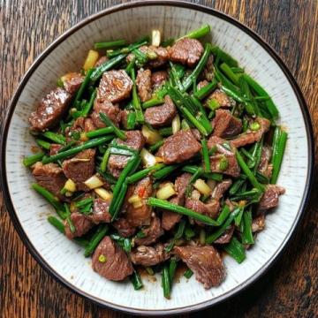 春季清爽涼拌豬腰花：滋腎利水的美食佳肴，烹飪步驟詳解