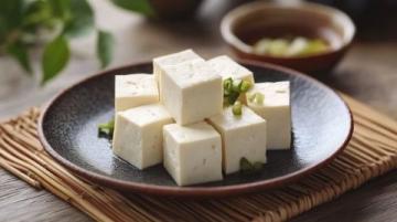 夏季孩子補(bǔ)鈣食譜：雞蛋豆腐餅，簡單易消化早餐