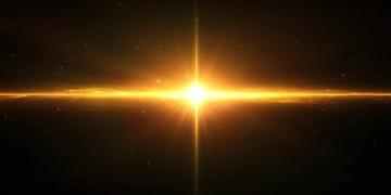 在廣袤無垠的天空中，一顆溫煦的巨蟹座星星綻放其輝煌