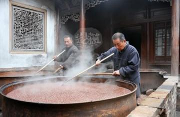 江蘇東臺百年傳承魚鱗白鰱面：獨特的味覺傳奇